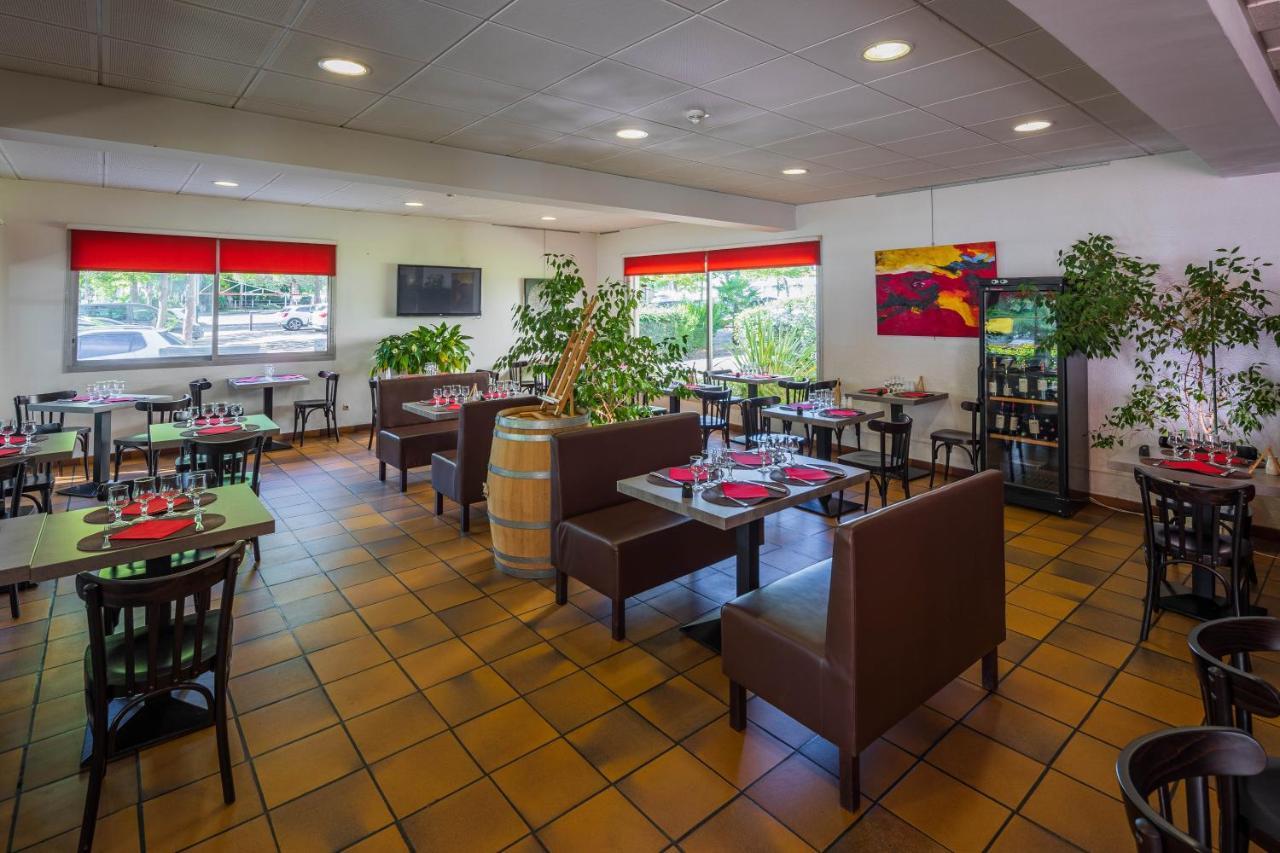 Logis Hotel Noemys Brive - Restaurant Le Teinchurier Luaran gambar