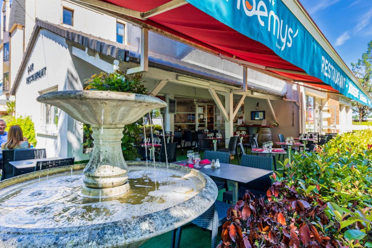 Logis Hotel Noemys Brive - Restaurant Le Teinchurier Luaran gambar