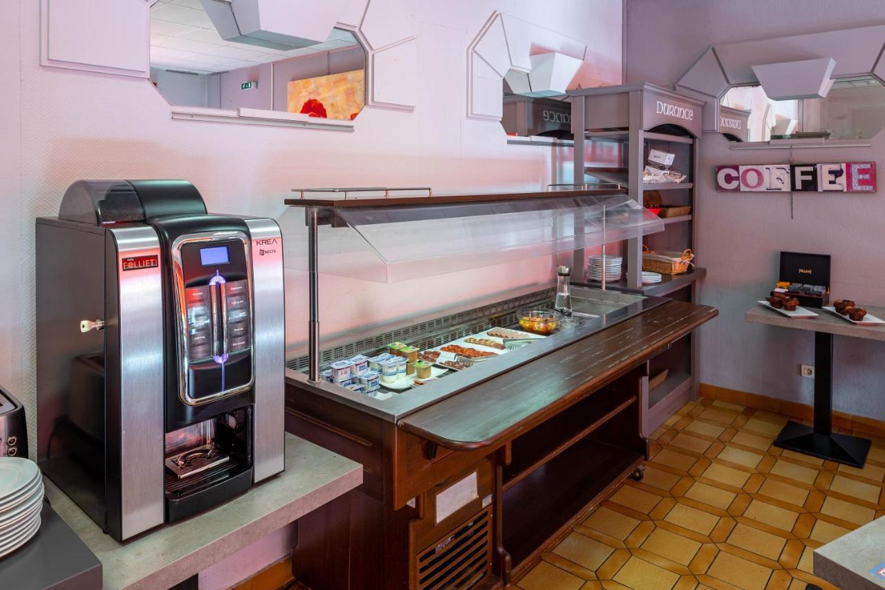 Logis Hotel Noemys Brive - Restaurant Le Teinchurier Luaran gambar