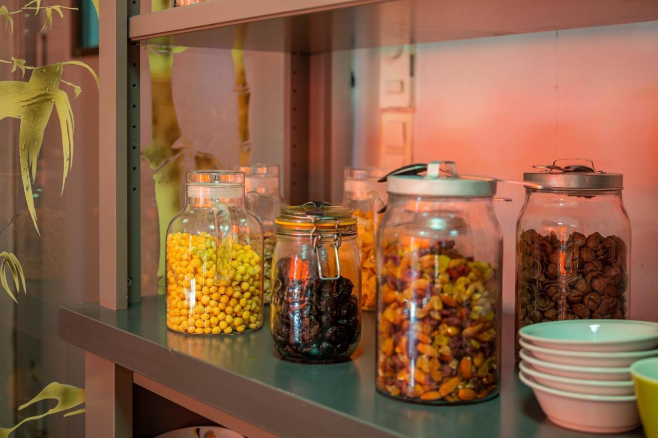Logis Hotel Noemys Brive - Restaurant Le Teinchurier Luaran gambar