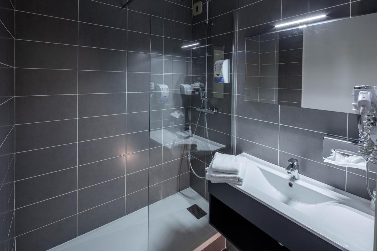 Logis Hotel Noemys Brive - Restaurant Le Teinchurier Luaran gambar