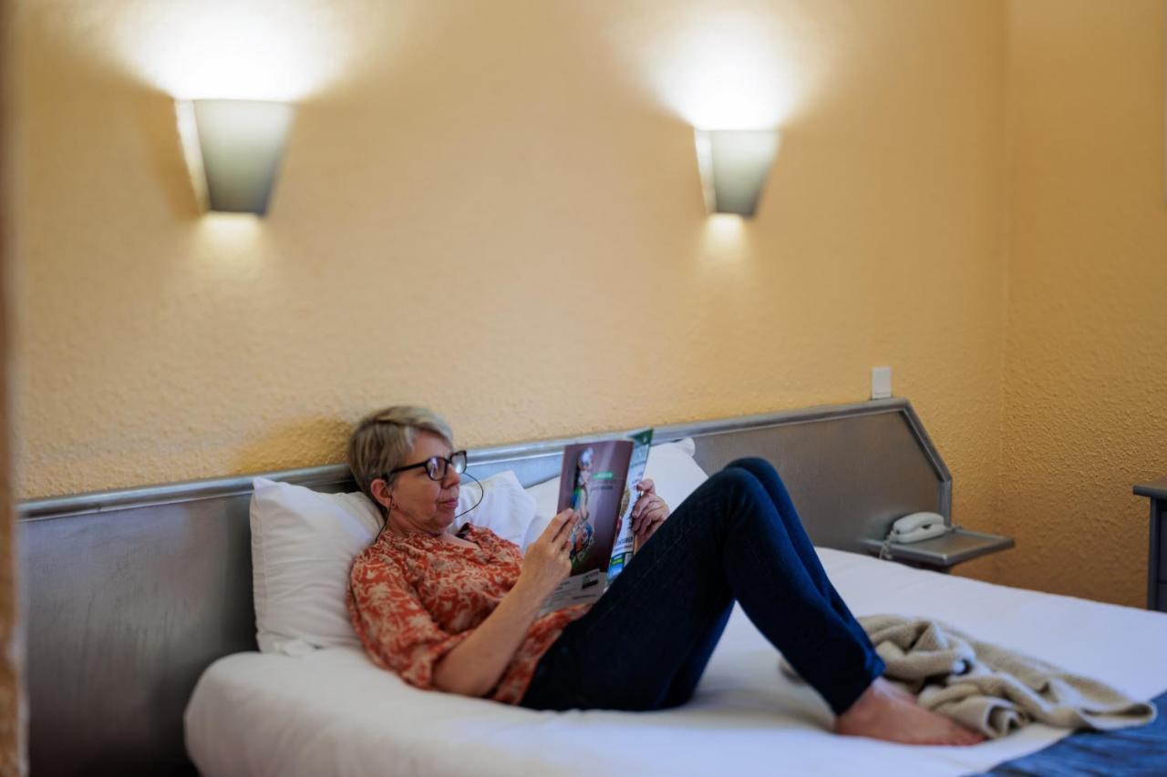 Logis Hotel Noemys Brive - Restaurant Le Teinchurier Luaran gambar