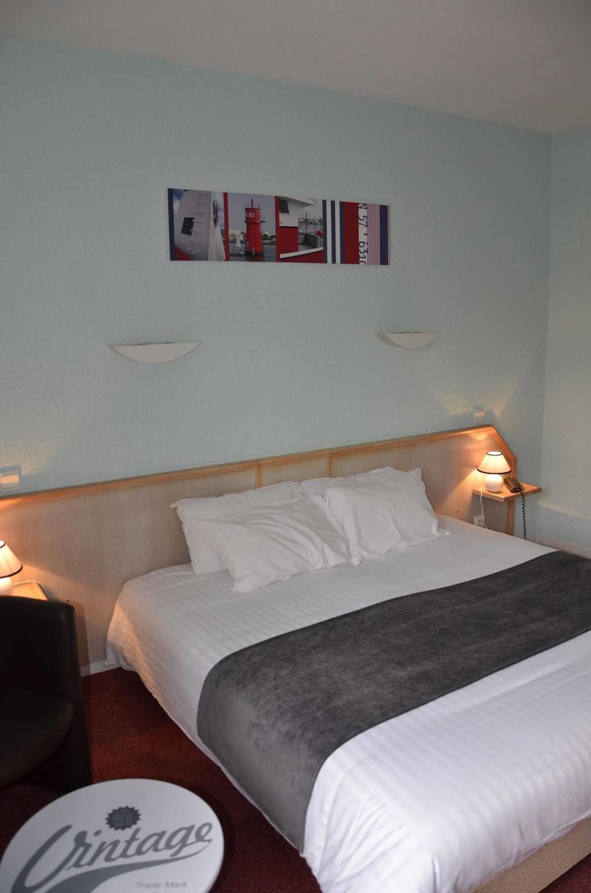 Logis Hotel Noemys Brive - Restaurant Le Teinchurier Luaran gambar